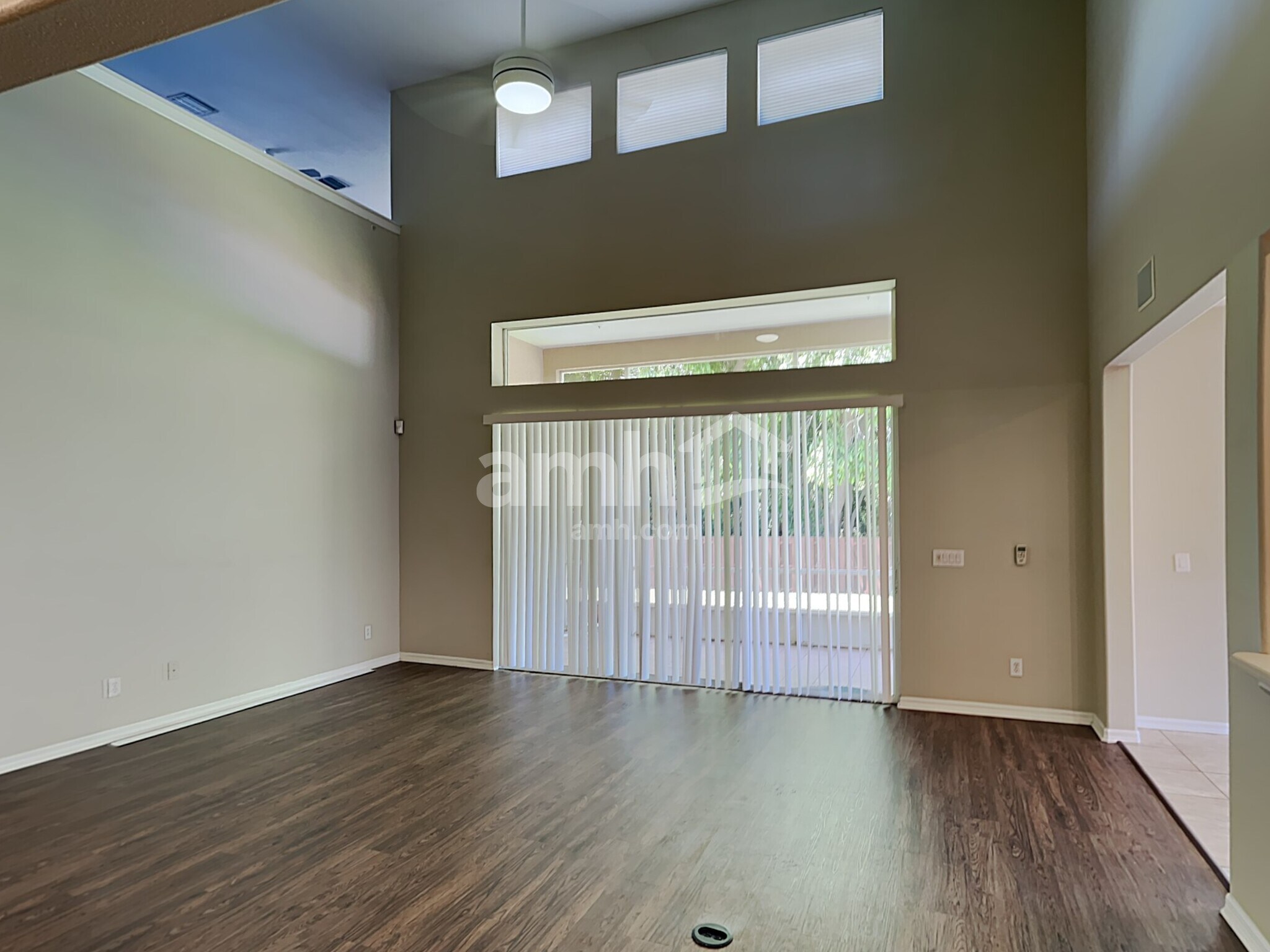 Building Photo - 306 36th St NE