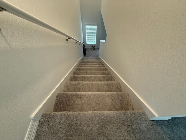 Building Photo - 3605 Great Pk Ct