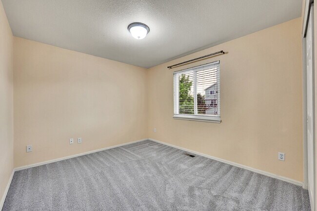 Building Photo - $2,800 - 4 Bed, 3.5 Bath Home in CO Spring...