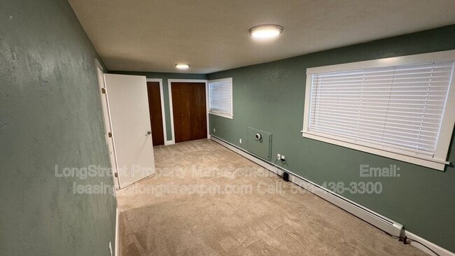 Building Photo - 2995 Fir Oaks Dr SW