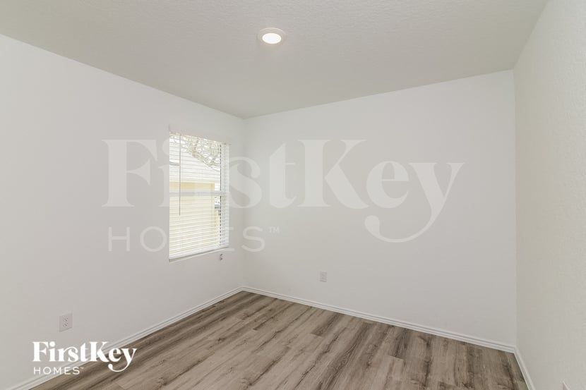 Building Photo - 10219 Ickham Ml Ct