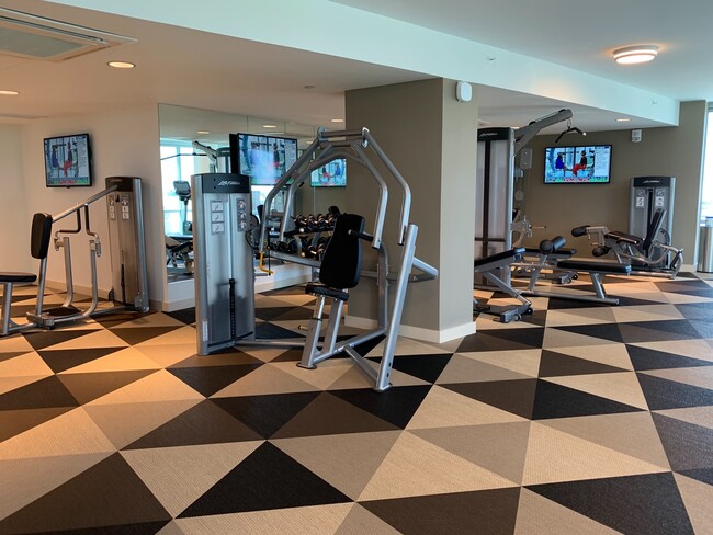 Building Photo - Keauhou Place - New one bedroom, 1 bath, 1...