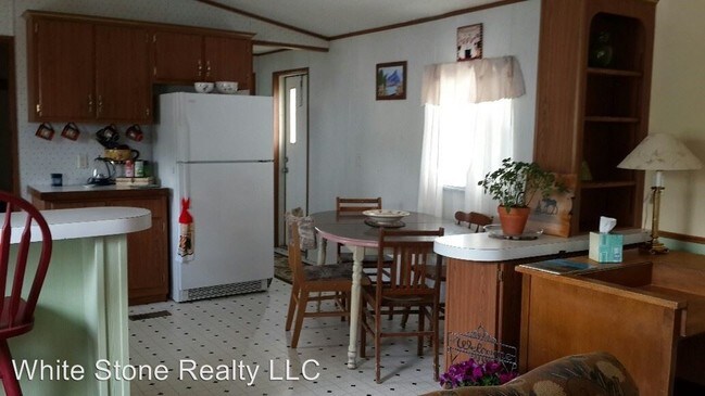 Building Photo - 3 br, 2 bath House - 403 W Hickory