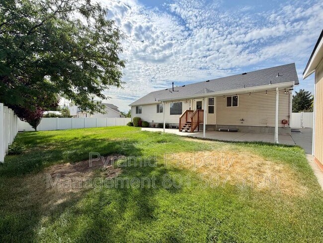 Building Photo - 4772 W 9070 S