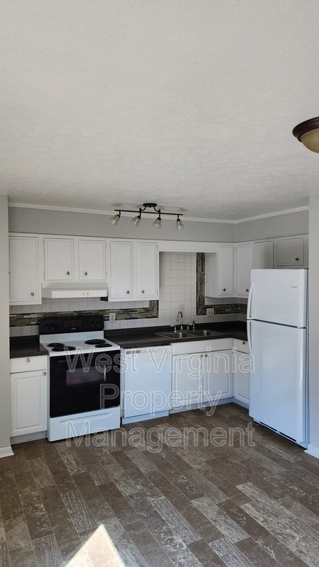 Building Photo - 17 Cherrywood Terrace