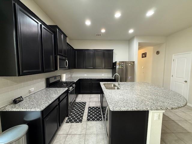 Building Photo - 505 Peregrine Way