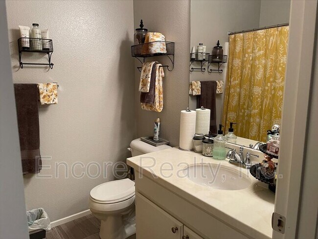 Building Photo - 1715 Cal Orchid Pl