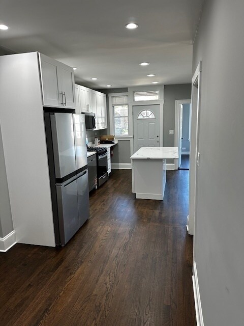 Building Photo - 3746 N Whipple St