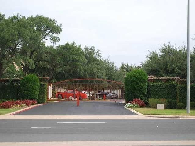 Building Photo - 4620 W William Cannon Dr