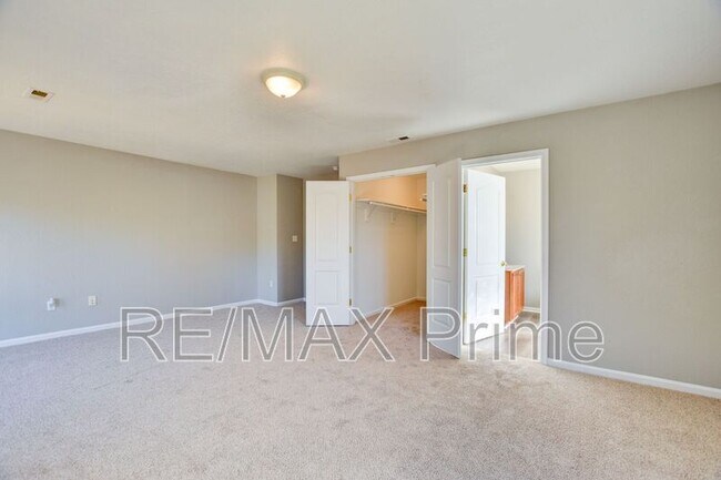 Building Photo - 2513 Masi St