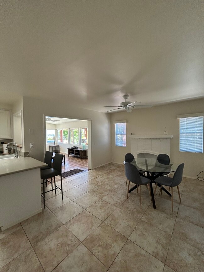 Building Photo - 4071 Johnson Dr