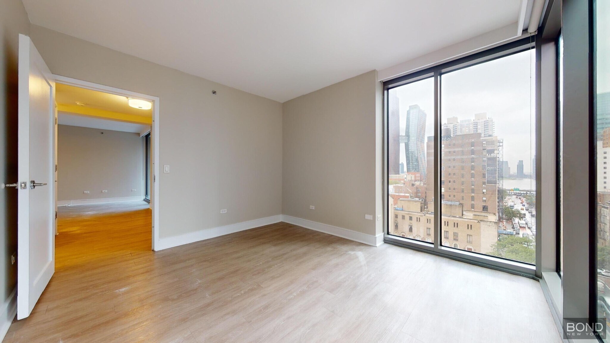 Building Photo - 237 E 34th St