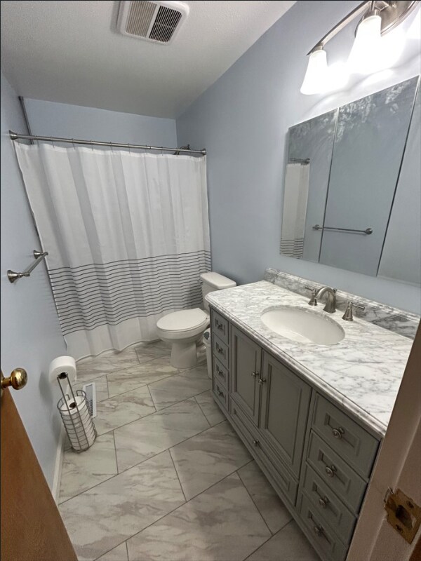 Building Photo - 561 N Knight St