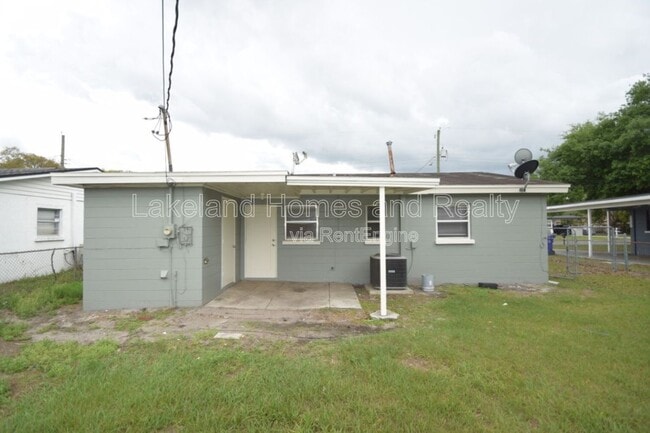 Building Photo - 1213 W Patterson St