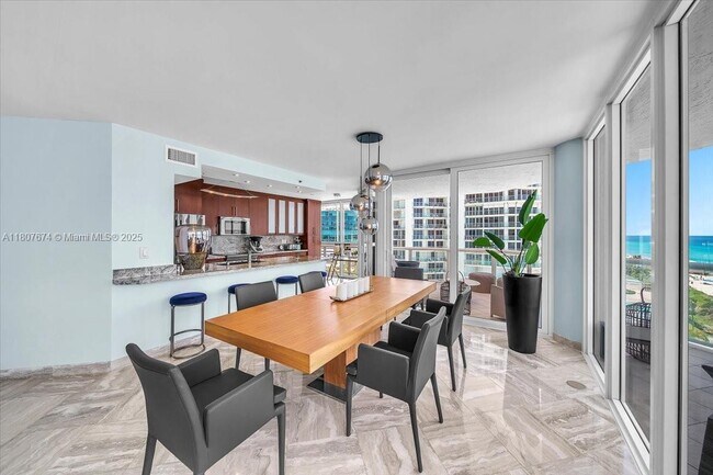 Building Photo - 16425 Collins Ave