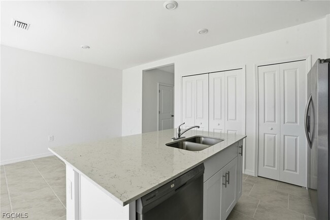 Building Photo - 4274 Canova Ct