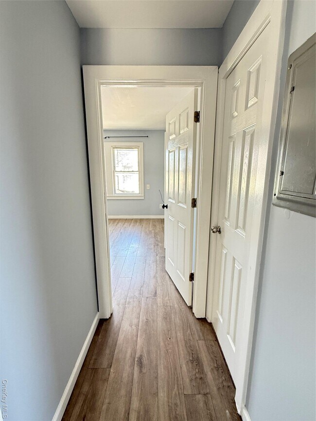 Building Photo - 136 Fairview Blvd