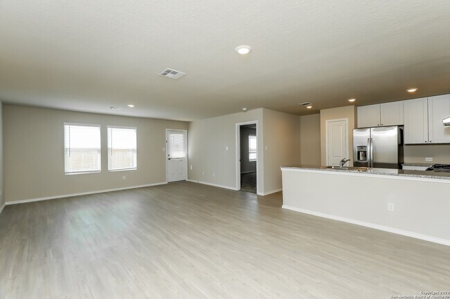 Building Photo - 10634 Borlaug St