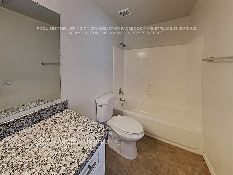 Building Photo - 2864 W Allens Peak Dr