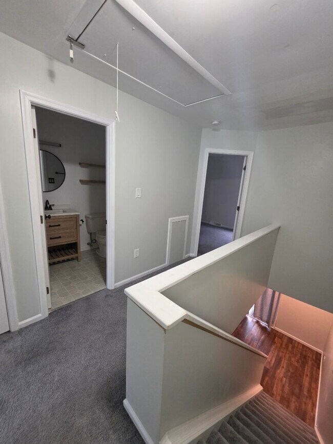 Building Photo - 103 Edward Lee Ct