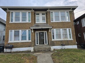 Building Photo - 579 Blair Ave