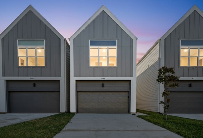 Primary Photo - 1016 Patton St