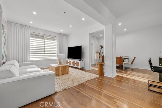 Building Photo - 24505 Town Center Dr