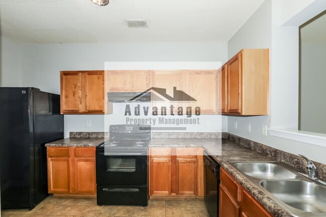 Building Photo - 107 Bagby Ct