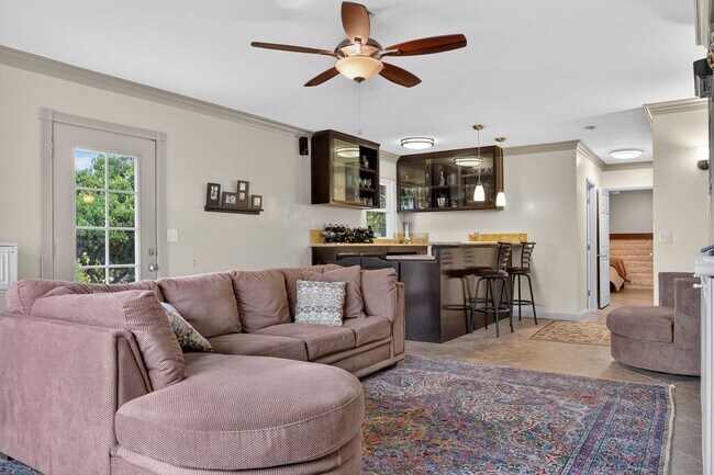 Building Photo - 13660 Acorn Patch Ln