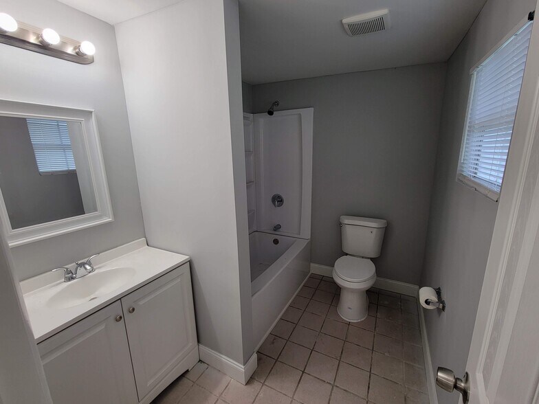 Building Photo - 6150 61st St