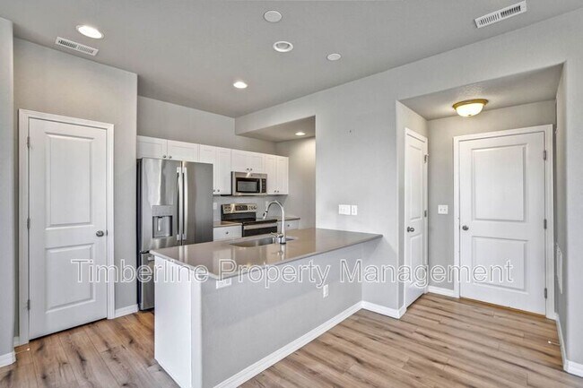Building Photo - 7824 Woodmen Center Heights