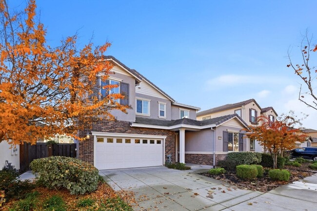 Building Photo - 1818 Tarragon Dr