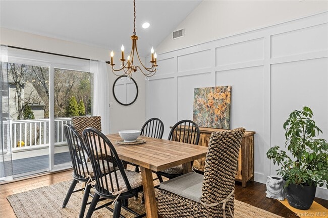 Building Photo - 52 Summit Dr