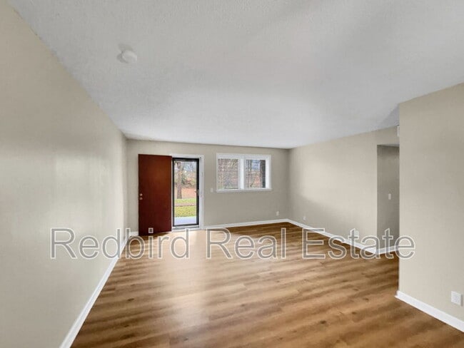 Building Photo - 2929 Selena Dr