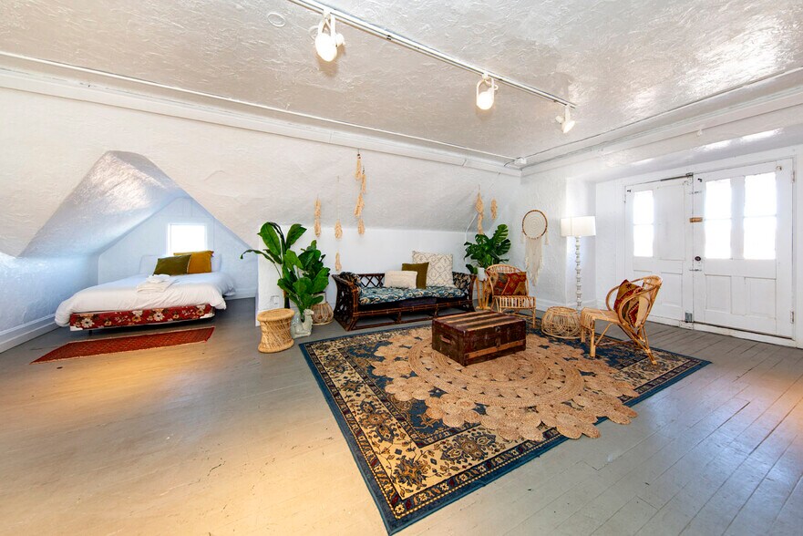 Bedroom #3/Flex Space - 2220 E Colfax Ave