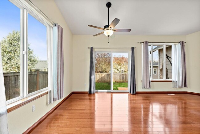 Building Photo - Beautiful Single-Story Olympia Home with Dog Wash, Garden Beds & Thoughtful Layout