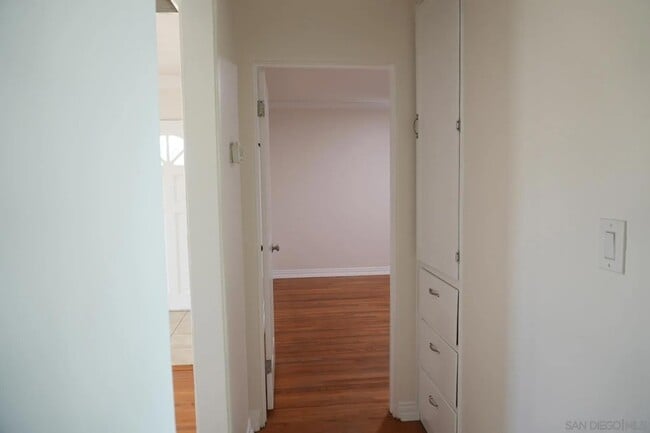 Building Photo - 3860 Paula St