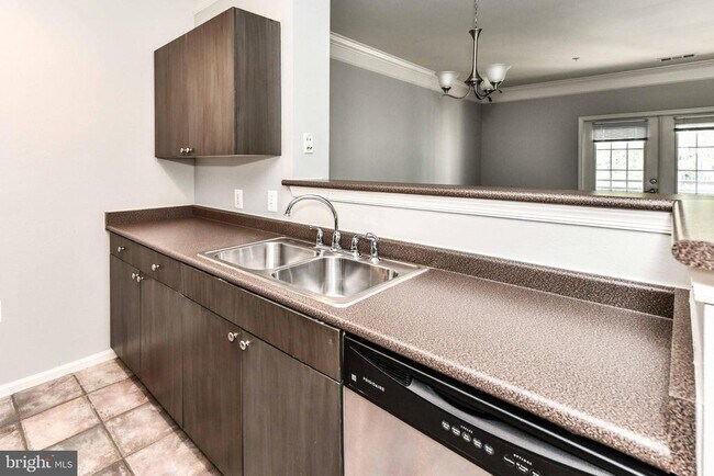 Building Photo - 3021 Nicosh Cir