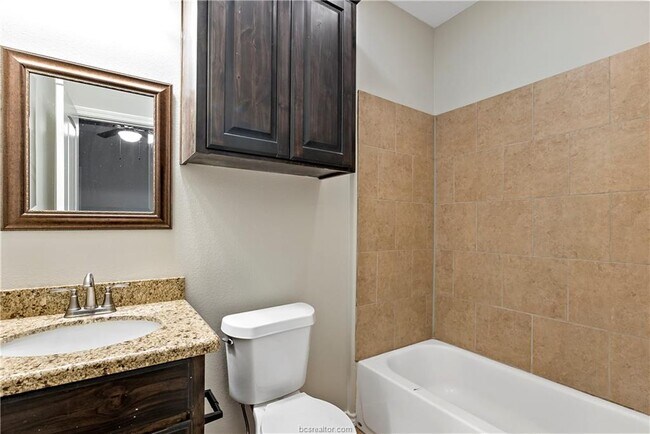 Building Photo - 4336 Nagle St