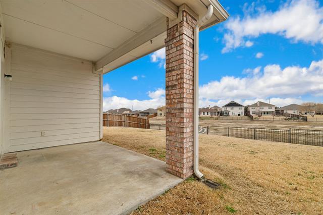 Building Photo - 14728 Riverside Dr