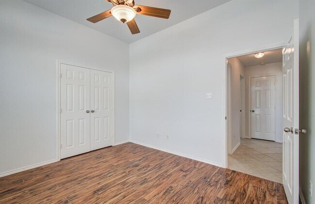 Building Photo - 12223 Ayrshire Pl
