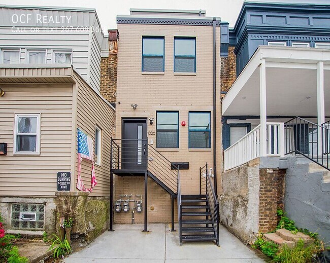 Building Photo - 1020 S 53rd St