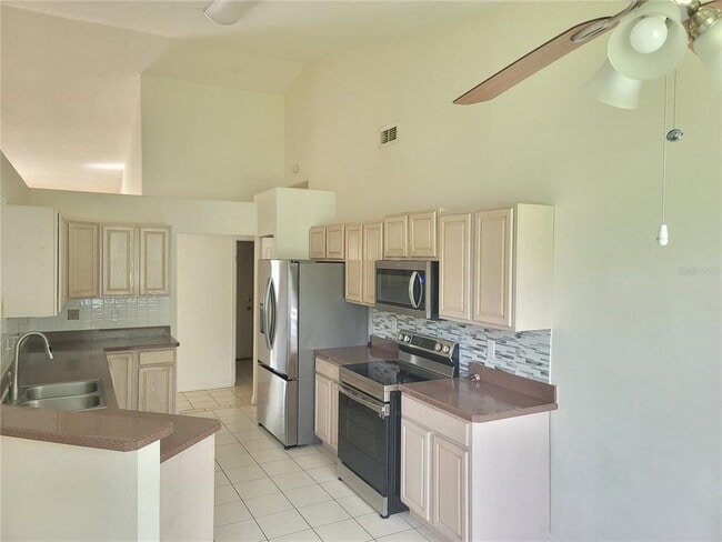 Building Photo - 119 Foxhall Ln