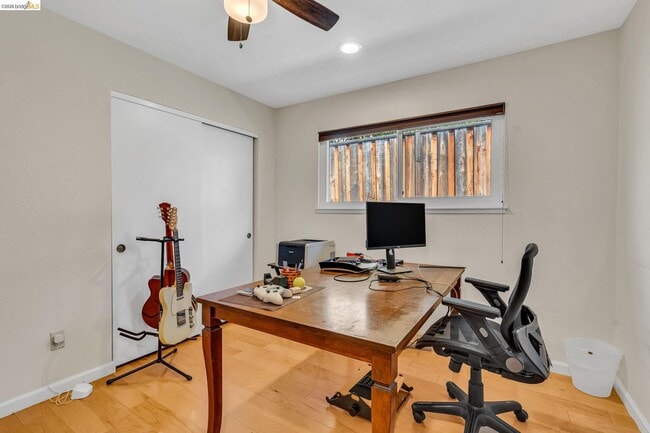 Building Photo - 277 Hidalgo Ct