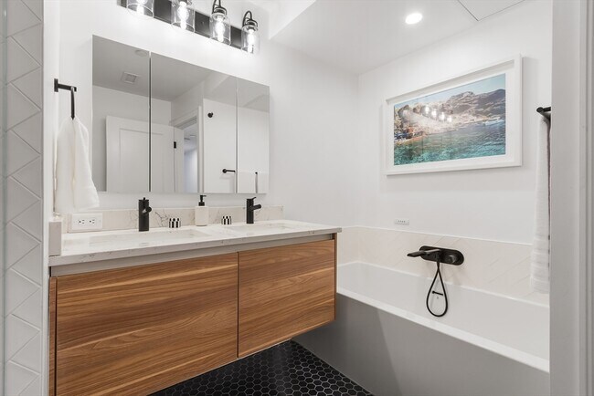 Building Photo - 69 Montgomery St