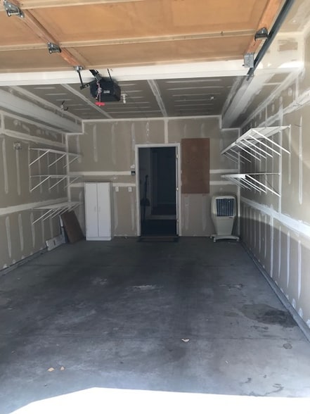 Building Photo - 8414 Everett Way