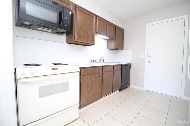 Building Photo - 10151 Guidy Ln