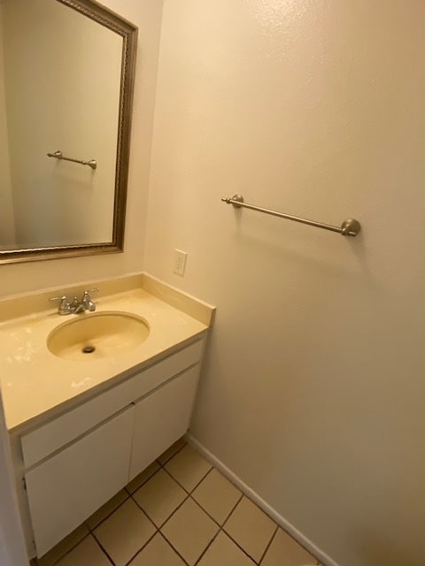 Building Photo - 22113 Burbank Blvd