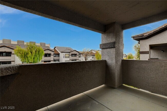 Building Photo - 45 Maleena Mesa St