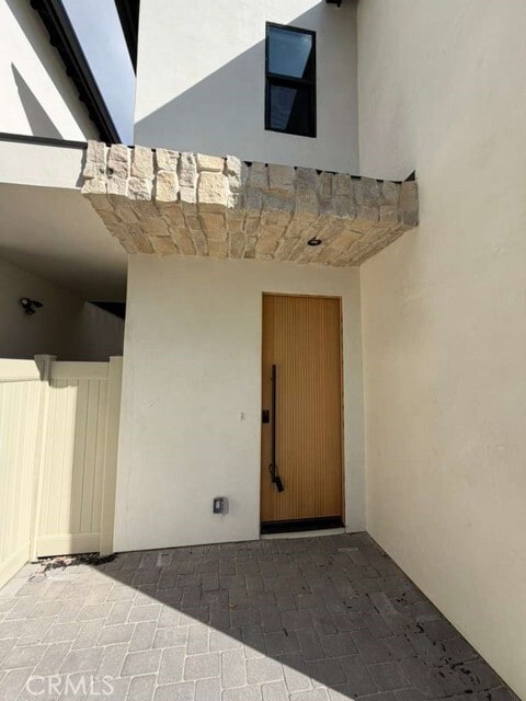 Building Photo - 5902 Donna Ave